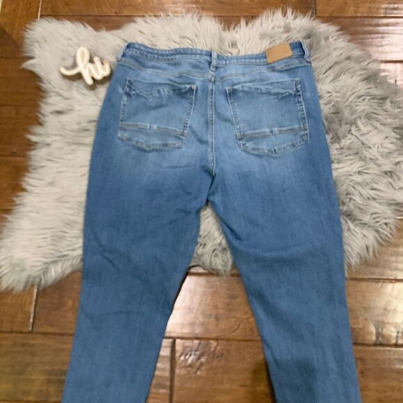 BKE Womens Jeans Gabby Curvy High Rise Ankle Skinny Medium Wash Size 31 - Picture 6 of 7